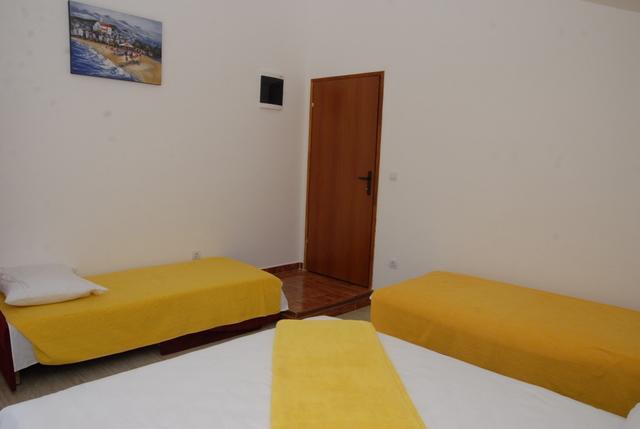 Apartments Dosljak 蒂瓦特 外观 照片