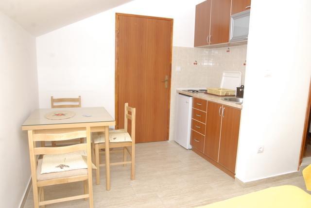 Apartments Dosljak 蒂瓦特 外观 照片