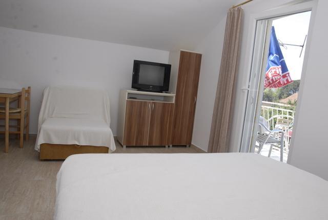 Apartments Dosljak 蒂瓦特 外观 照片
